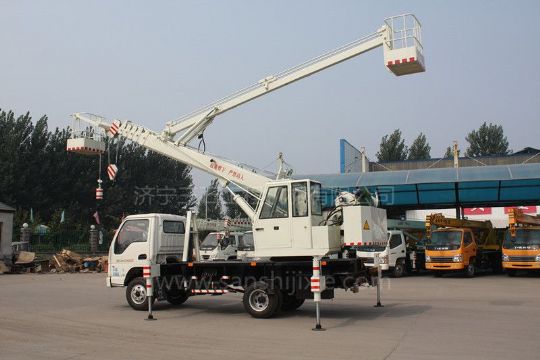 點擊查看詳細(xì)信息<br>標(biāo)題：高空作業(yè)車 閱讀次數(shù)：3010