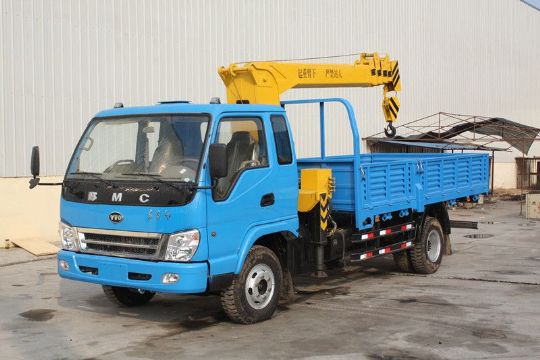 點擊查看詳細信息<br>標題：東風(fēng)隨車吊 閱讀次數(shù)：2914
